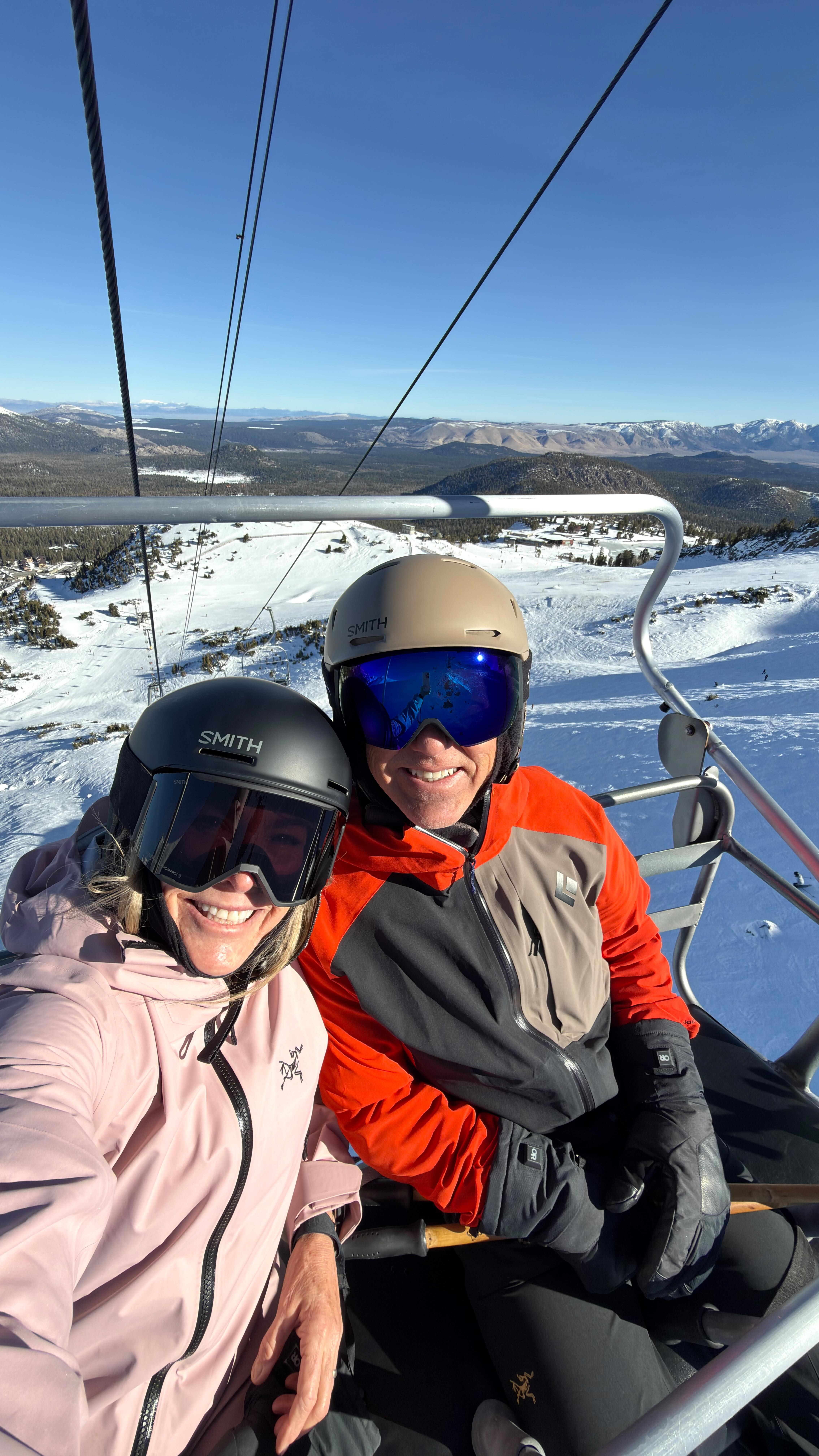 What a gift! Just pinch me. Is it spring or winter? Thanks again @mammothmountain for bringing it once again. #getoutside #skiyouragechallenge #skicalifornia