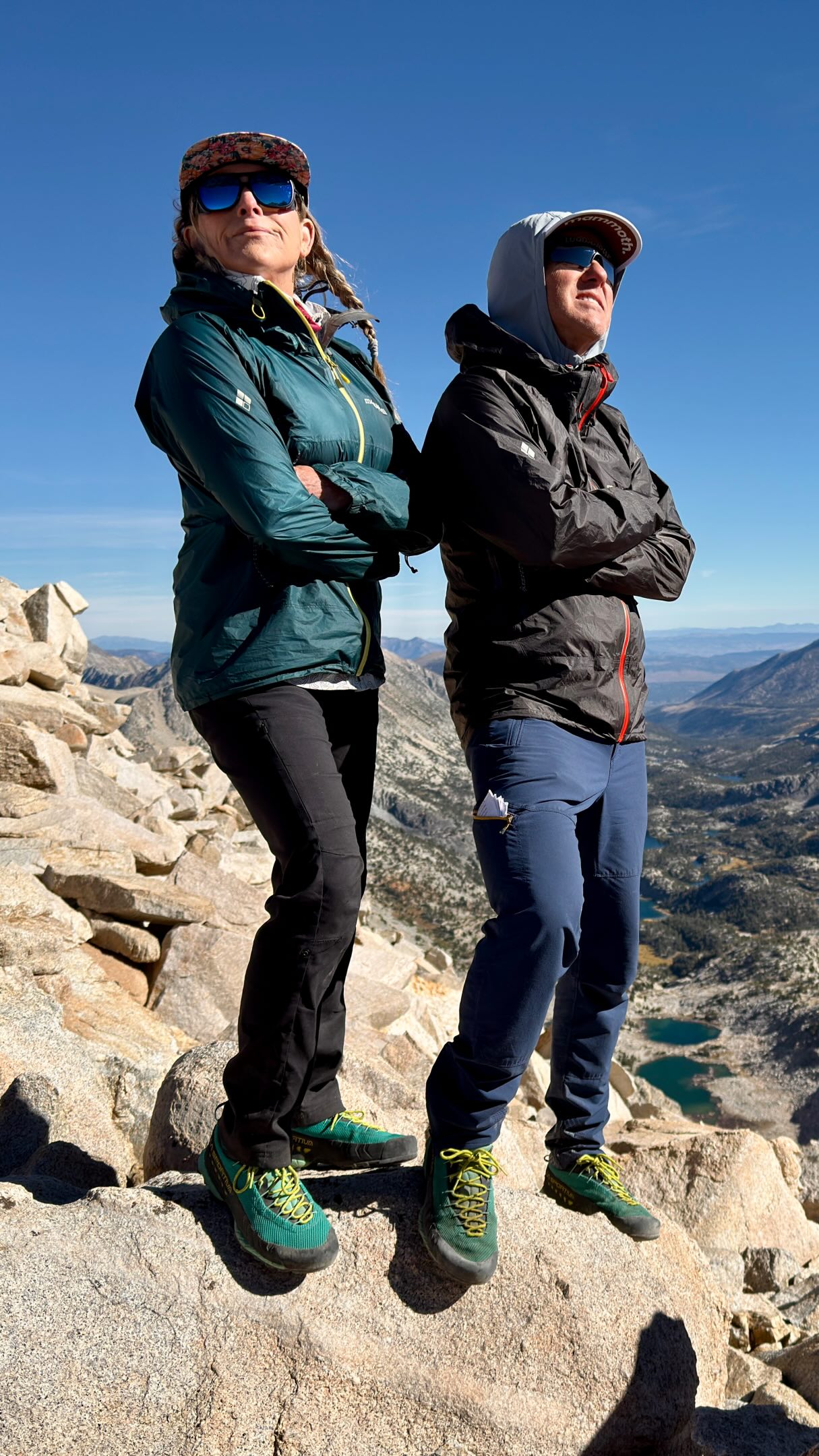 Day 5 shenanigans on the ESHR 🪨🪨🪨🪨💨💪💧⛺️🌅
#easternsierrahighroute #ESHR @danstenziano